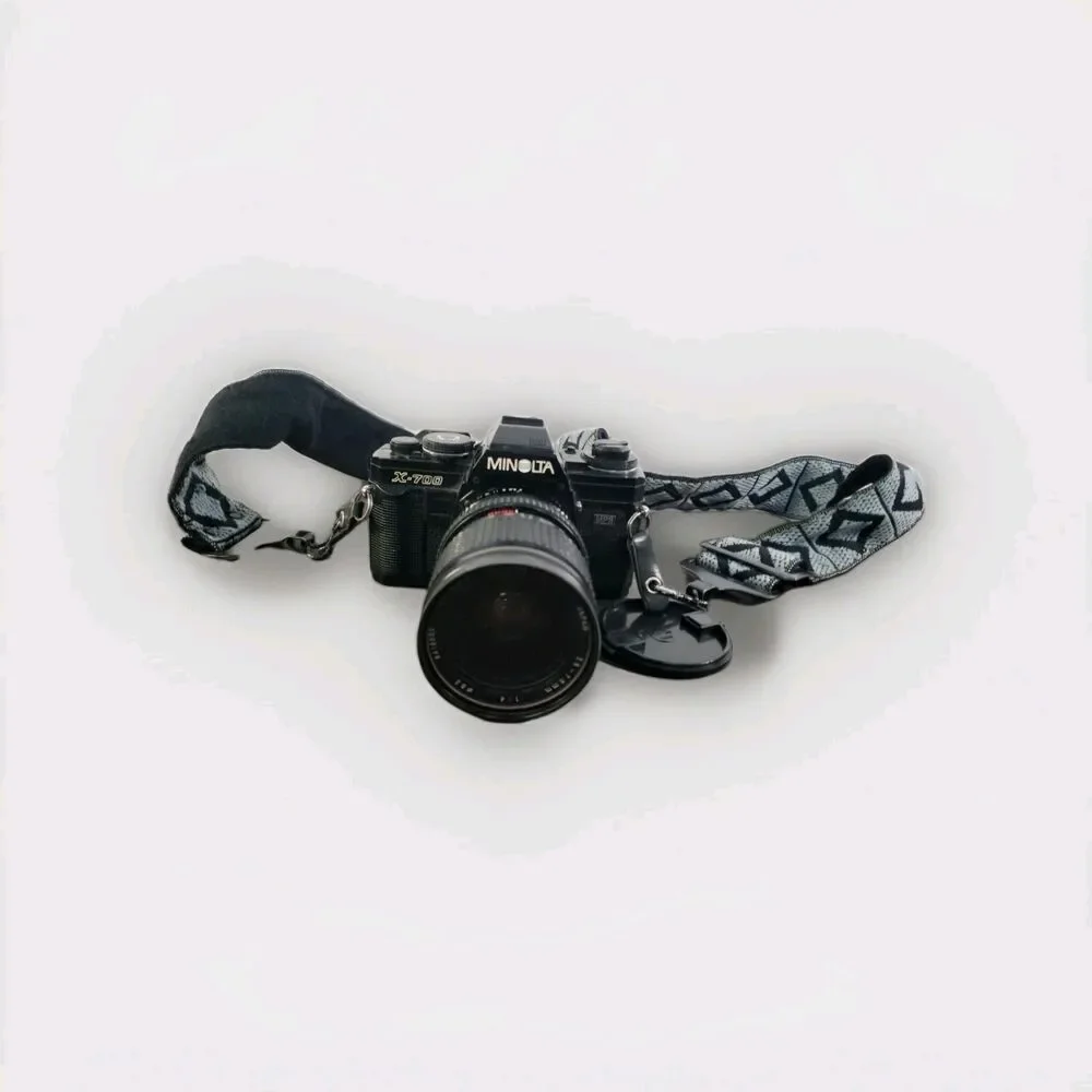 Minolta X-700 35mm SLR Film Camera with Tokina Lens and Strap